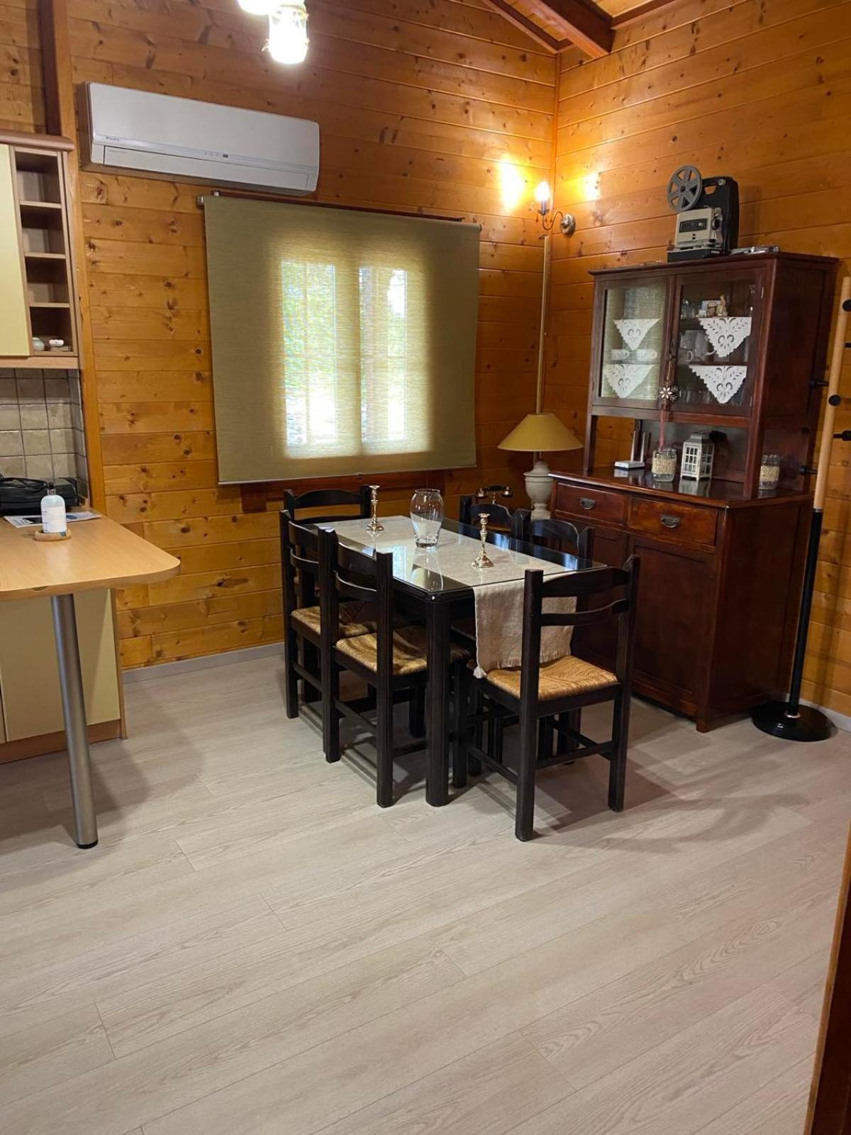 Appartement Wooden House In Ioannina Extérieur photo